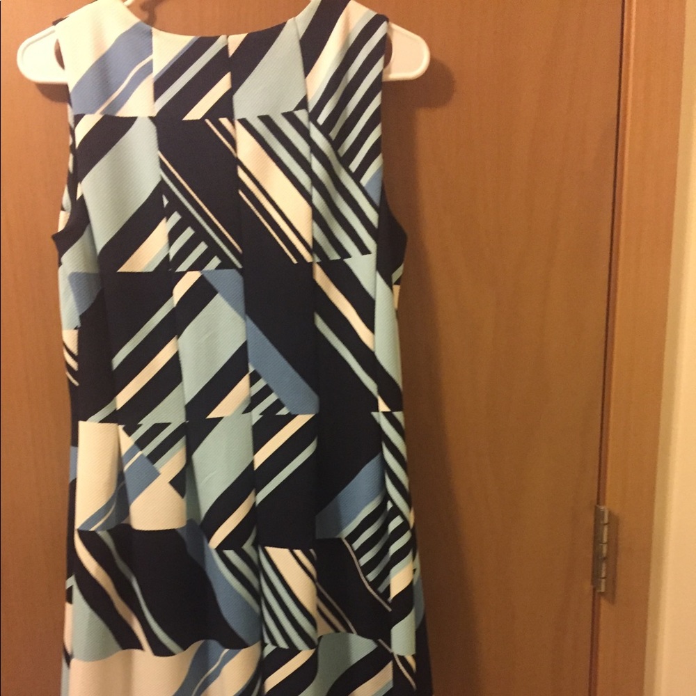 Dress, sleeveless